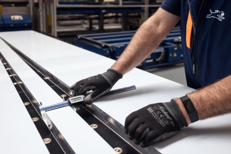 Scie pour plaques aluminium laiton cuivre