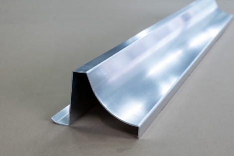 l’entreprise CNC Blechverarbeitung und Leichtmetallbau AG