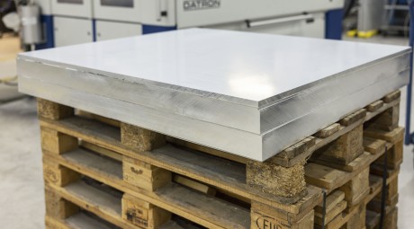 Tôle en aluminium plaques en aluminium coulées qualité anodisation SCHURTER Input Systems AG