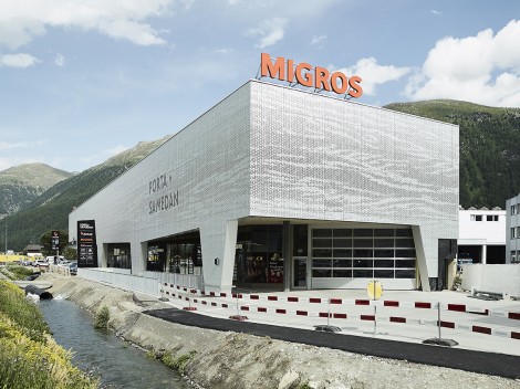 Porta Samedan tôles en aluminium 55HX