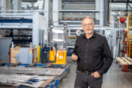 Der schnellste Lieferservice für Bleche aus Aluminium und Edelstahl  Rostfrei - Debrunner Metallservice AG