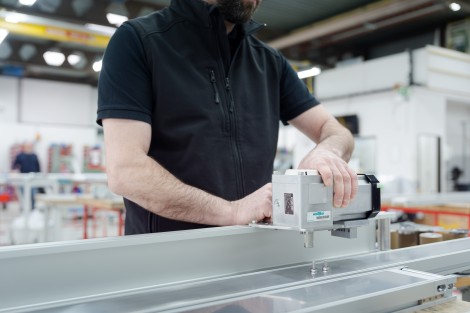 Mechanische Bauteile für Förderbänder und Transfersysteme, Montech AG